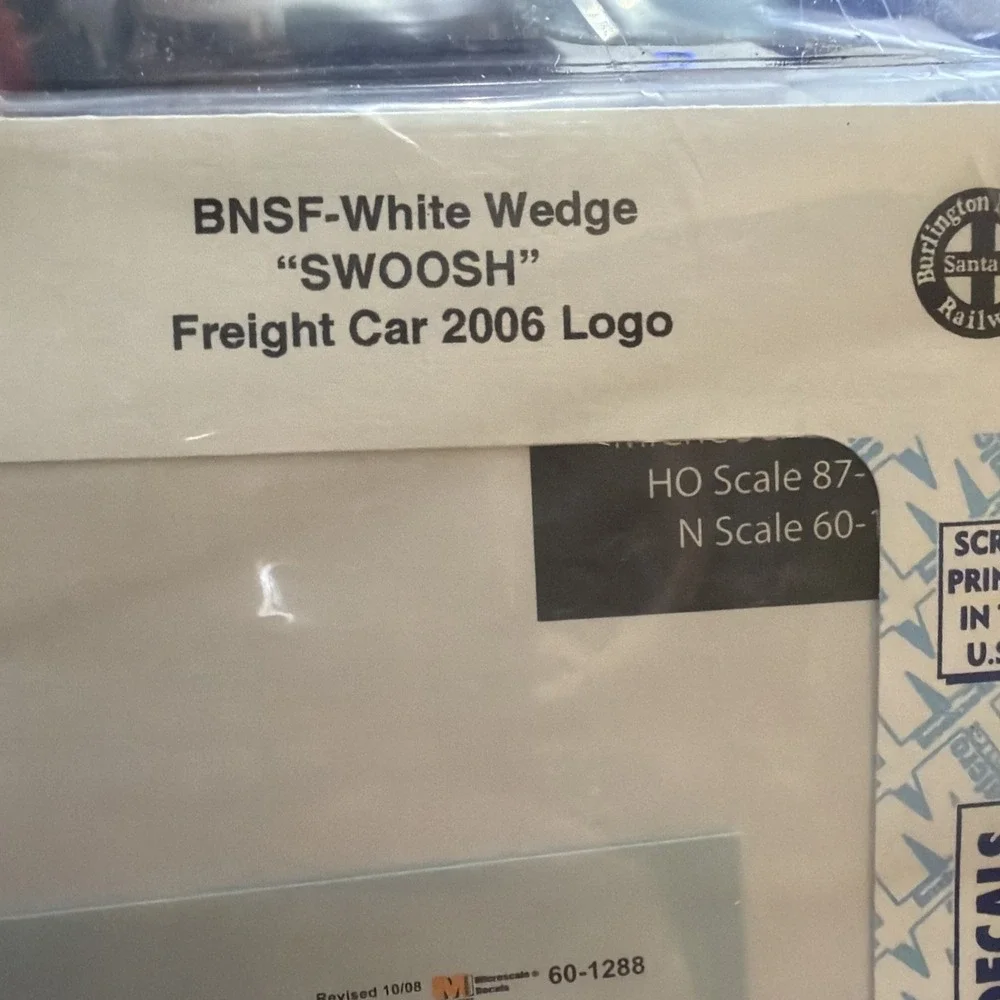 Microscale 60-1288 N BNSF Wedge Swoosh Logos Freight Car Numbers Stripes Decals